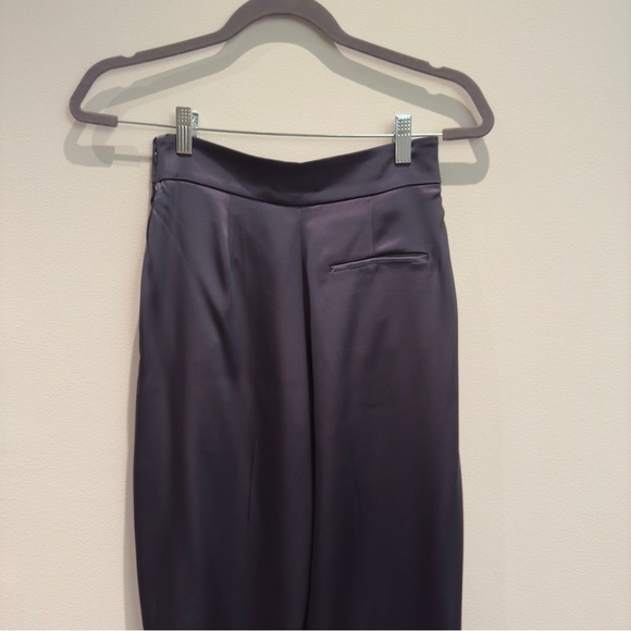 Aritzia Wilfred Clarisse Satin Wide Leg Trouser Pants Size 2 - Picture 4 of 10